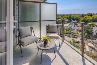 The Hyland in Vancouver, BC - Building Photo - Interior Photo