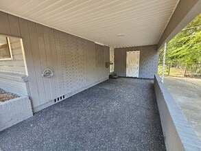 1108 Raney Dr in Longview, TX - Building Photo - Building Photo