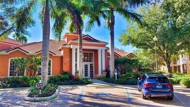 4174 Central Sarasota Pkwy in Sarasota, FL - Building Photo - Building Photo
