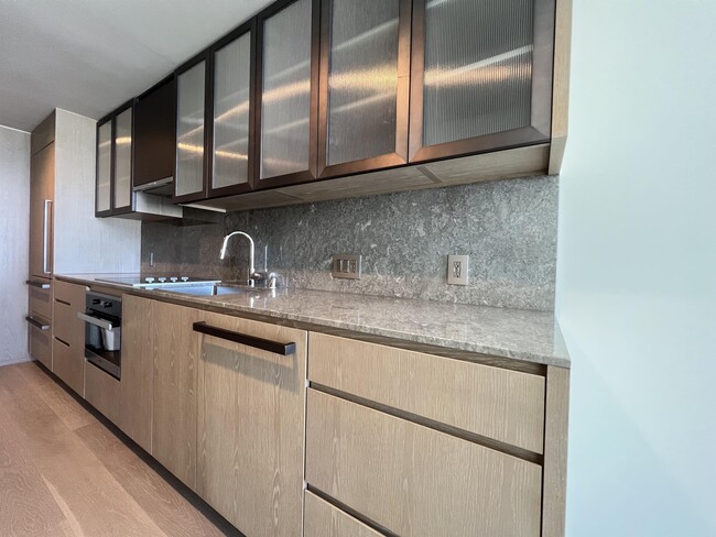property at 1000 Auahi St