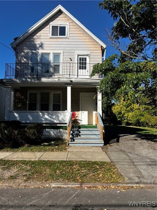 80 Watson St in Buffalo, NY - Building Photo