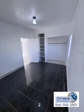 16689 A St in Victorville, CA - Building Photo - Building Photo