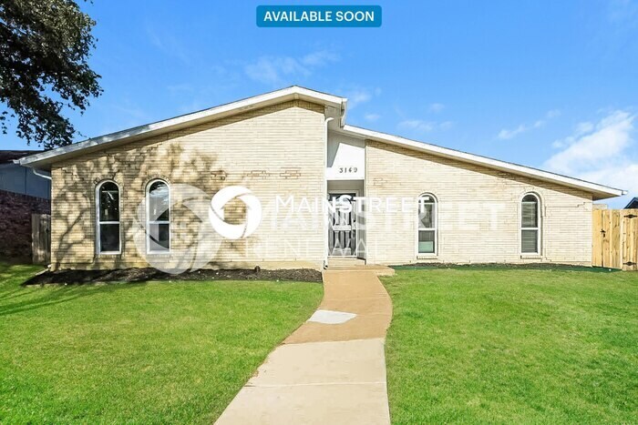 3149 Oak Hill Rd in Carrollton, TX - Building Photo