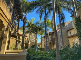 7972 Aldea Cir in Huntington Beach, CA - Foto de edificio - Building Photo