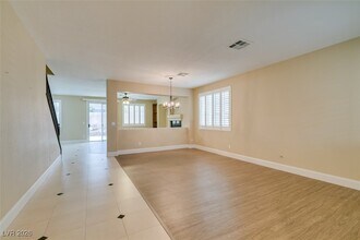 625 Baysville Ct in Las Vegas, NV - Building Photo - Building Photo