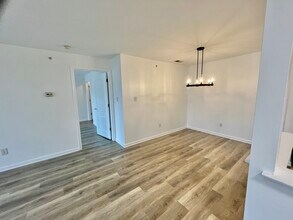 733 Cedar Ct in New Brunswick, NJ - Building Photo - Building Photo