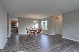 150 Merlin Dr in Hummelstown, PA - Building Photo - Building Photo