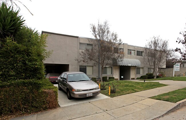 Monterey Apartments in Los Angeles, CA - Building Photo - Building Photo