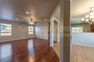 13512 Lismore Ln in Pflugerville, TX - Building Photo - Building Photo