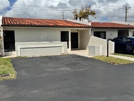 9425 SW 4th Ln in Miami, FL - Building Photo