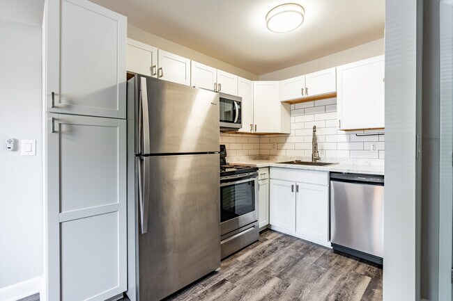 The Metro Apartments in Murfreesboro, TN - Foto de edificio - Building Photo