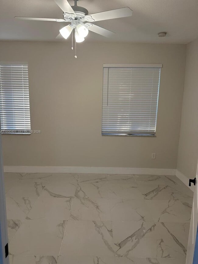 12421 SW 50th Ct in Miramar, FL - Building Photo - Building Photo