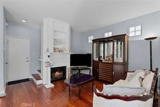 27905 Crown Ct Cir in Santa Clarita, CA - Building Photo - Building Photo