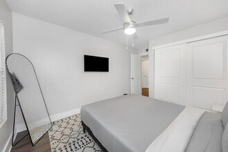 4403 W Cleveland St, Unit SI ID1365973P in Tampa, FL - Building Photo - Building Photo