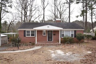 1813 Catawba St in Fayetteville, NC - Building Photo