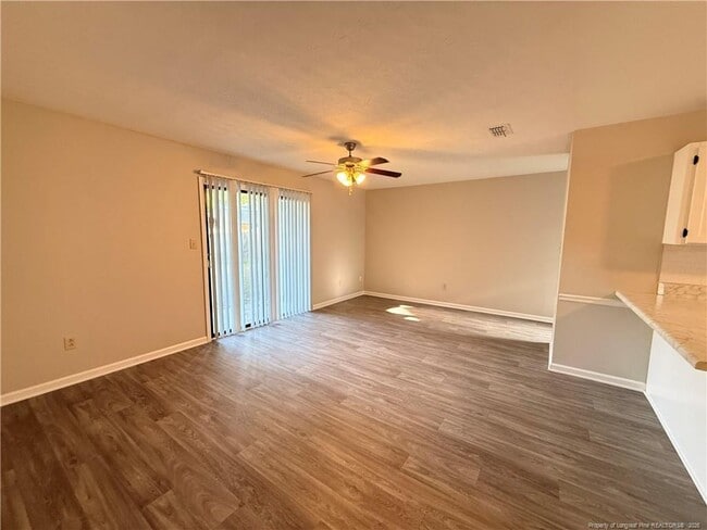 4071 Professional Dr in Hope Mills, NC - Building Photo - Building Photo