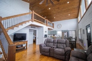 1029 NC 1700 in Compton, AR - Building Photo