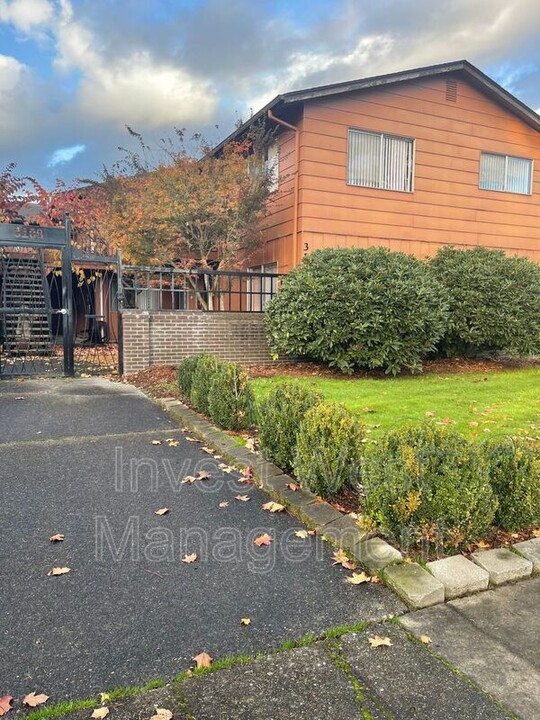 3108 Maryland St-Unit -Unit 3 in Longview, WA - Building Photo