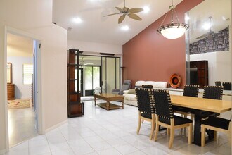 7557 Lexington Club Blvd in Delray Beach, FL - Building Photo - Building Photo