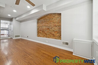 303 S Washington St in Baltimore, MD - Building Photo - Building Photo