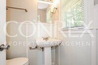 116 Sidney St photo'