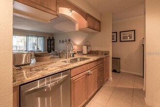 12293 Sailwinds Dr in Largo, FL - Building Photo - Building Photo