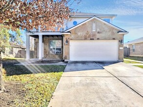 1008 Flanagan Dr in Leander, TX - Building Photo - Building Photo