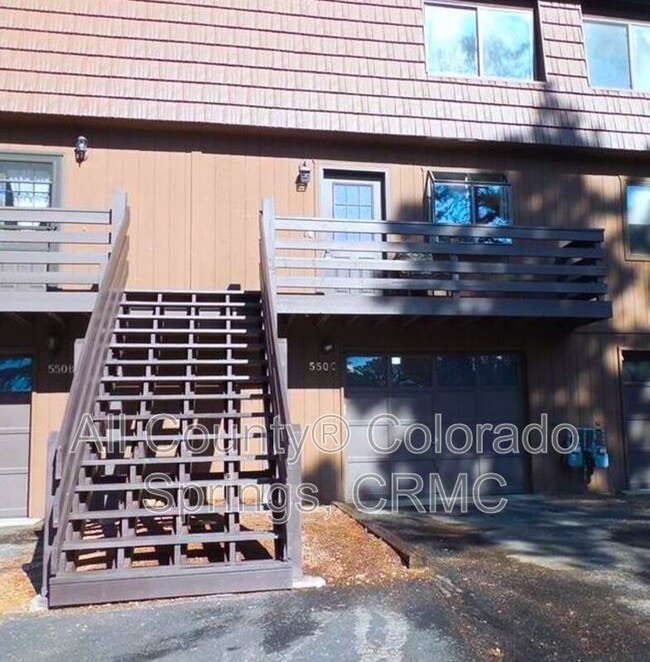 property at 550 Manor Ct