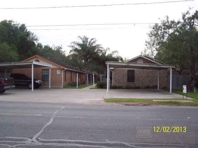 Griffen Park Apartments in Harlingen, TX - Foto de edificio