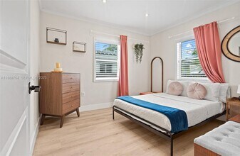 1636 Arthur St in Hollywood, FL - Building Photo - Building Photo