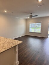 5807 Shoreline Dr in Rockvale, TN - Building Photo - Building Photo