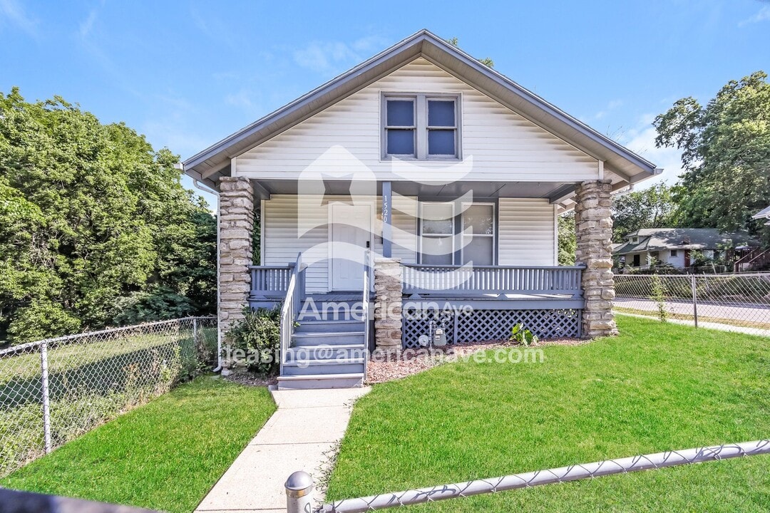 1520 E 42nd St in Kansas City, MO - Building Photo