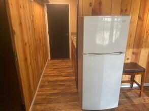 1097 Club View Dr, Unit D in Big Bear Lake, CA - Foto de edificio - Building Photo
