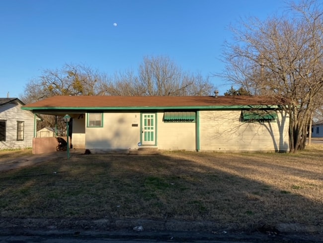 property at 1711 Langford St