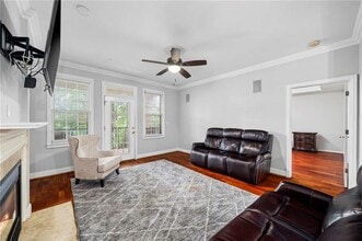 1735 W Peachtree St NE in Atlanta, GA - Building Photo - Building Photo