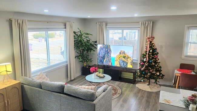 2726 W Park Pl in Denver, CO - Foto de edificio - Building Photo