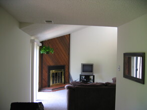 2859 Shadow Creek Dr, Unit #305 in Boulder, CO - Building Photo - Building Photo