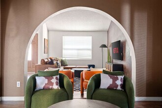 6214 W Riviera Dr in Glendale, AZ - Building Photo - Building Photo