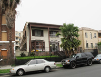 845 S Normandie Ave in Los Angeles, CA - Foto de edificio - Building Photo