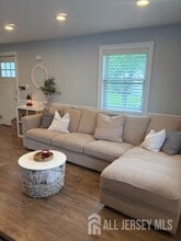 404 Walnut St in Middlesex, NJ - Building Photo - Building Photo