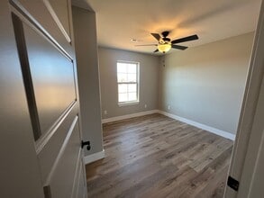 174 Mesa Dr in Waynesville, MO - Building Photo - Building Photo