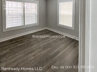 4432 Phlox St photo'