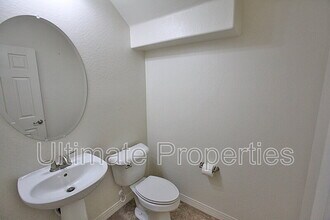 9907 W Louise Dr in Peoria, AZ - Building Photo - Building Photo