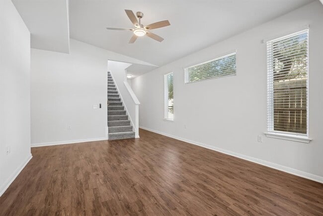 6101 Steep Cactus Trail in Austin, TX - Building Photo - Building Photo