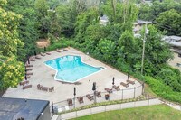 Fox Glen Apartments photo'