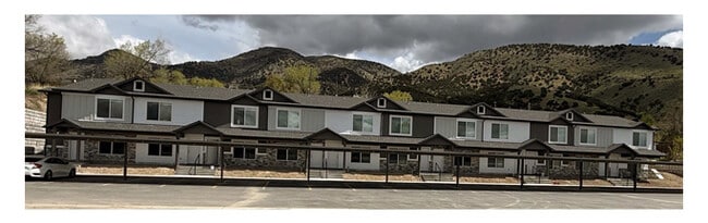 property at 700 N 700 E