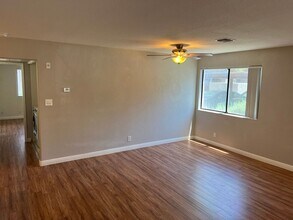 5024 S Rainbow Blvd in Las Vegas, NV - Building Photo - Building Photo