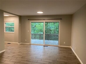 10 Evesham Ln in Bella Vista, AR - Foto de edificio - Building Photo