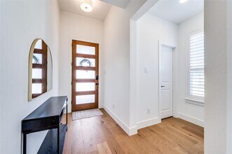 8433 Colburn in The Colony, TX - Building Photo - Building Photo