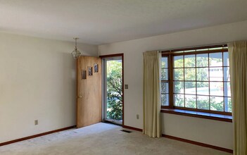 807 Broce Dr in Blacksburg, VA - Building Photo - Building Photo